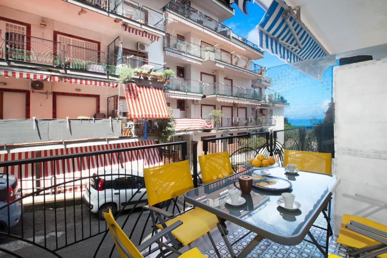 Yourhome - Mimosa Home Apartment Sorrento Luaran gambar